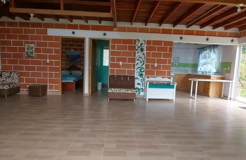 Barbosa House | Family-Friendly Retreat at Papaloti Land for Memorable Stays