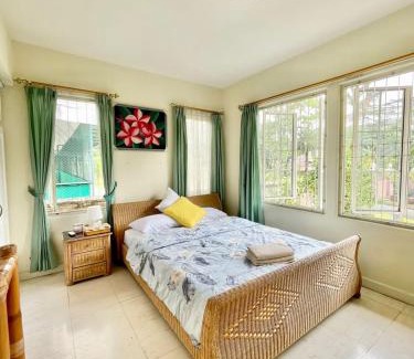 Citaringgul Villa | Serene Escape at Papandayan Flowers House Villa with Pool