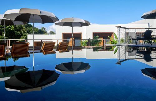 L'Etang-Sale Hotel | Relaxing Escape at Papangue Hôtel & Spa with Pool & Spa