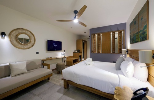 L'Etang-Sale Hotel | PAPANGUE Hôtel & Spa