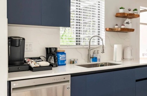 Coral Terrace House | Ideal Papas Villa Duplex in Central Miami - Family Friendly
