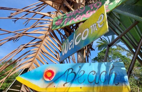 Ko Chang Resort | Idyllic Papaya Cottage: Oceanfront Bliss in Koh Chang
