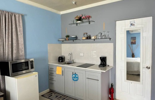 Altona Apartment | Papaya – New Spacious Loft - Sea View - Perfect Location