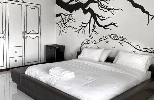 Bang Saphan House | Family-Friendly Getaway at Paper House Resort Bang Saphan Noi