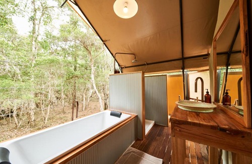 Woollamia Resort | Experience Nature's Retreat at Paperbark Camp - 10/10 Rating