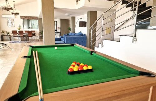 Old Town Apartment | Family-Friendly Paphos Central Penthouse - Rated 10/10!
