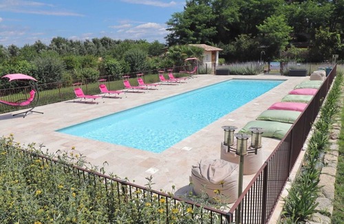 Saint-Just Cottage | Inviting Gîte for 10 with Pool, Spa, and Ocean View