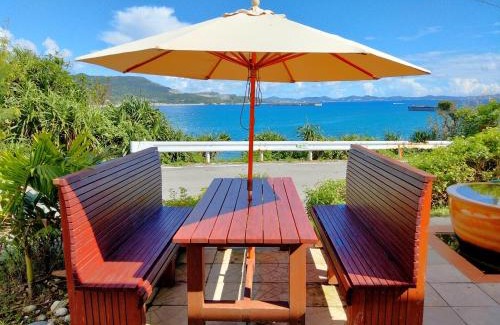 Motobu House | Ocean View Escape at Papillon 瀬底島 Guesthouse, Rated 9.1
