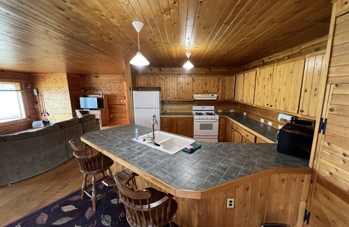 Drummond House | Guest Rated: 10/10 at Papins Resort Baileys Loft