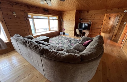 Drummond House | Guest Rated: 10/10 at Papins Resort Baileys Loft