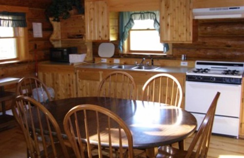 Drummond House | Pet-Friendly Retreat at Papins Resort Cabin #7