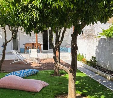 Grandola House | Pet-Friendly Retreat at Papoila with Spa & Family Amenities