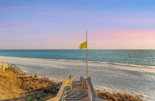 Rosemary Beach House | Inviting Holiday Homes in Rosemary Beach, FL with Pool Access