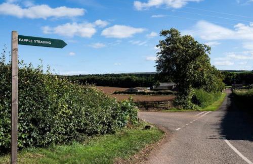 Haddington House | Experience Papple Farmhouse: Family and Pet-Friendly Retreat