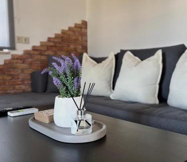 Malevizi Apartment | Papyrise View