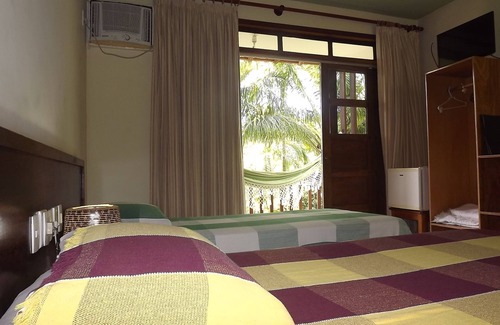 Itubera Hotel | Discover Paraíso das Águas Bahia: Poolside Family Retreat