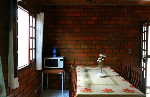 Novo Gravata Cottage | Welcoming Paraíso das Bromélias - Cozy Getaway in Gravatá