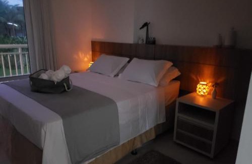 Porto das Dunas Apartment | Beachfront Paraíso das Dunas: 4-Star with Jacuzzi & Spa