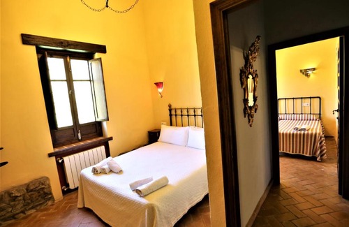 Cazalla De La Sierra House | Experience Relaxation at Paraíso del Huéznar Hotel