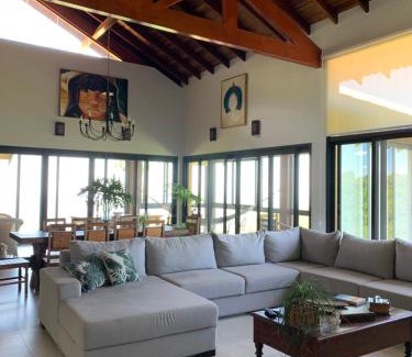 Cuiaba House | Experience Paraíso do Morro dos Ventos: Family-Friendly Getaway