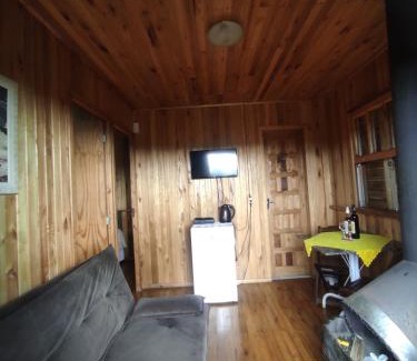 Bom Jardim da Serra Cabin | Inviting Paraíso Dos Cânions: Guest Rated 9/10 & Breakfast