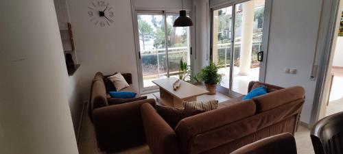 Calafat Apartment | Relax at Paraíso en Cala Llobeta with Oceanfront Pool