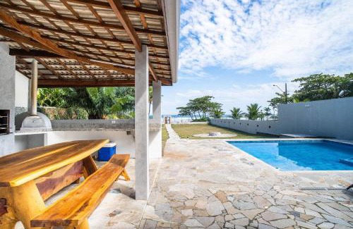 Boraceia House | Celebrate August with Special Discounts at Our Beachfront Retreat