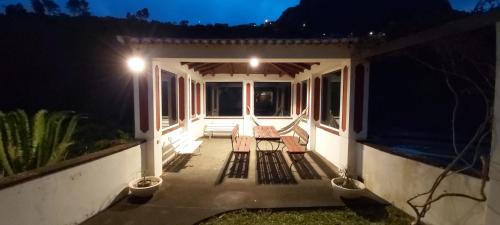 Faial House | Resilient Paradise: Pet & Child Friendly Getaway Awaits