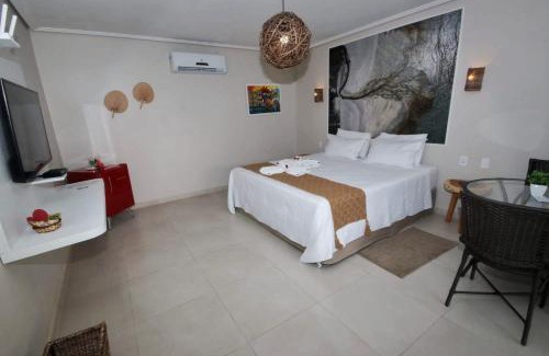 Japaratinga House | Elegant Parada IT: 4-Star Hotel with Ocean Views & Pool
