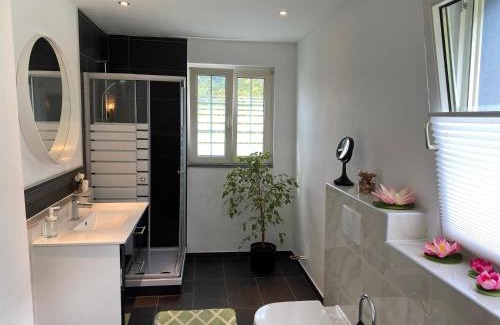 Sankt Goarshausen Apartment | Charming Stay at Paradiesisch Wohnen - Family Friendly Escape