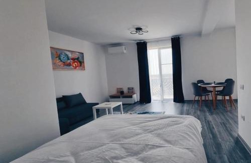 Cordau Apartment | Exceptional Paradis Baile Felix with Pool & Family-Friendly Amenities