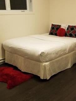 Saint-Emile Apartment | Family-Friendly Retreat at Paradis de Vacances