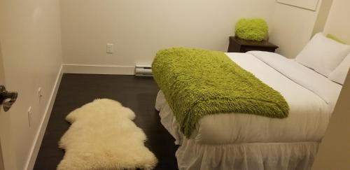 Saint-Emile Apartment | Family-Friendly Retreat at Paradis de Vacances