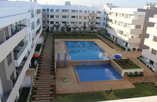 Pont Blondin Apartment | Discover Paradis G1 with Inviting Pool and 4-Star Comfort