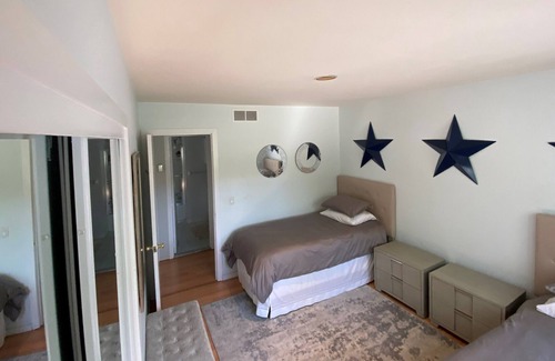 Quogue House | Escape to Paradise Just Hours Away with Oceanfront Bliss