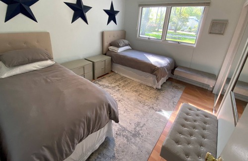 Quogue House | Escape to Paradise Just Hours Away with Oceanfront Bliss