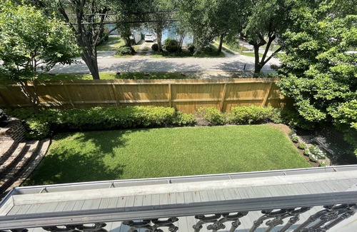 Houston Heights Apartment | Relax and Unwind at Paradise in Houston's Heights