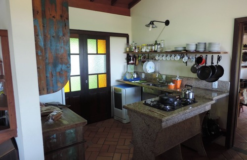 Garopaba House | Idyllic Paradise at Silveira Beach with Oceanfront Views