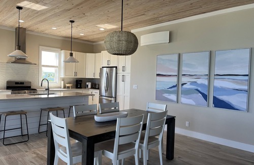 Green Turtle Cay House | Beachfront Paradise House with Pool and Ocean Views