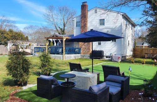 Mastic House | Experience Paradise Citadel: Oceanfront Bliss Awaits