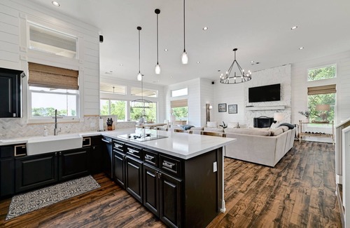 Granite Shoals House | Unforgettable Paradise Cove Retreat with Pool & Lake View