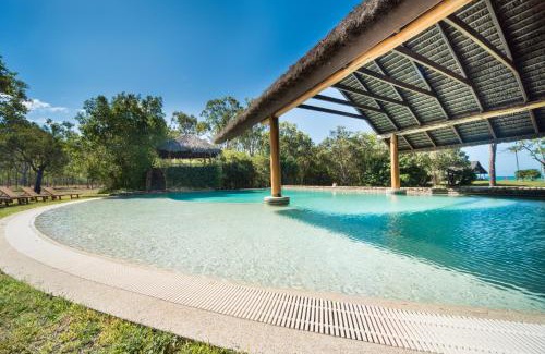 Woodwark Resort | Discover Paradise Cove Villa with Private Beach & Pool