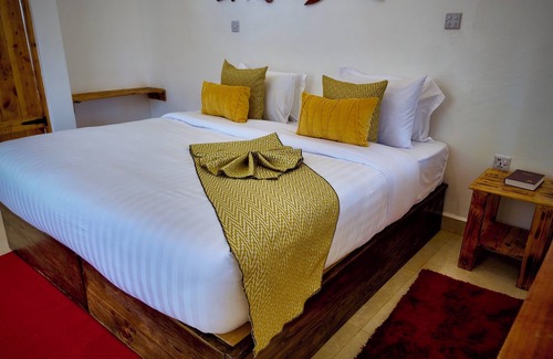 Nyeri Hotel | Paradise Farm Cottages Mbui
