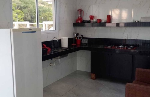 Guape House | Escape to Paradise: Capiyolio Waterfalls Retreat Awaits