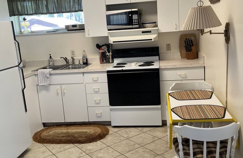 Fedhaven House | Perfect Retreat at Paradise Found: Rated 10/10, Pet Friendly