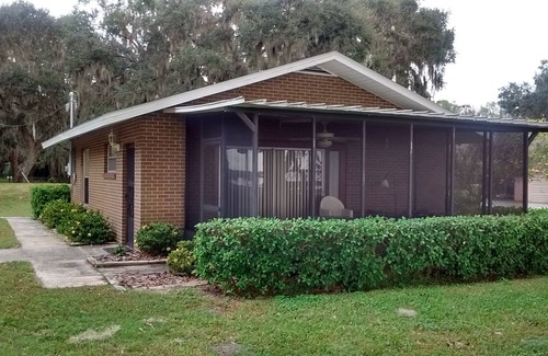 Fedhaven House | Perfect Retreat at Paradise Found: Rated 10/10, Pet Friendly