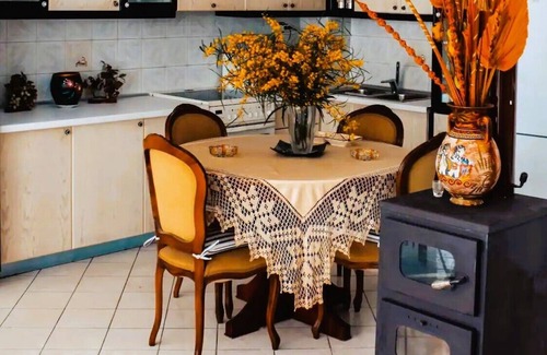 Vrachasi House | Discover Paradise Home: Pet-Friendly with Pool & Restaurant