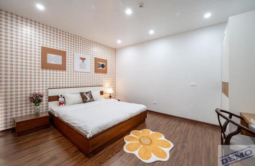 Nhat Tan Hotel | Paradise Hotel & Apartment Âu Cơ - Tay Ho Lake
