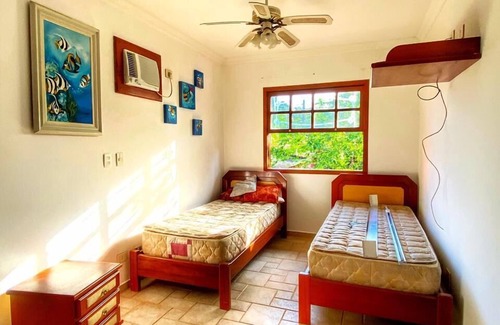 Barra do Una House | Experience Paradise House Barra do Una by the River Una