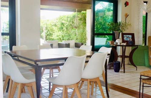 Conceicao de Jacarei Resort | Discover Paradise House: Private Beach & Oceanfront Bliss